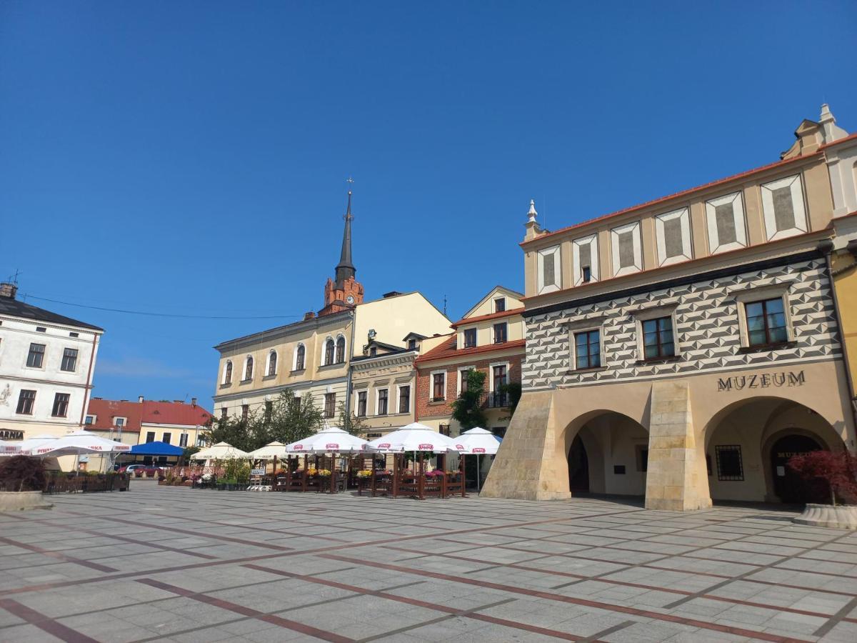 Apartamenty Na Rynku Tarnow Extérieur photo